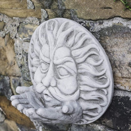 Striking wind design garden