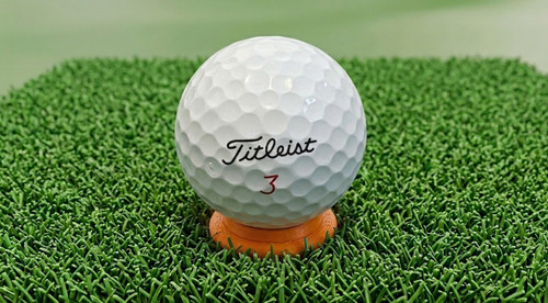 Indoor golf simulator - simulator, tees