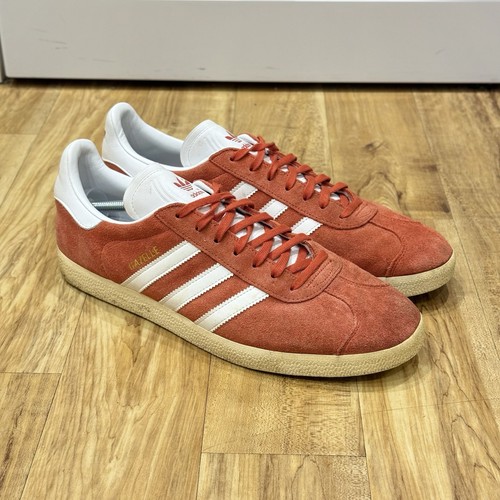 Adidas gazelle b37944 red - gazelle,