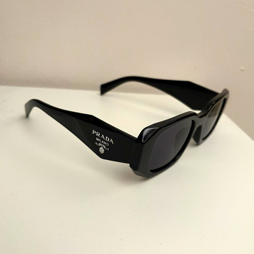 Black prada sunglasses - black,