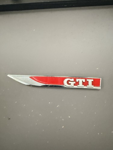 Volkswagen golf gti - volkswagen, badge