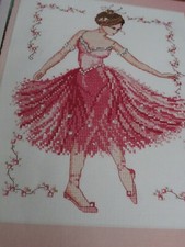 BALLERINA CROSS STITCH CHART#354