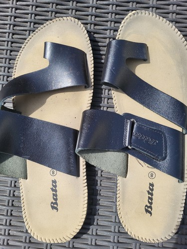 Bata leather sandel - bata,