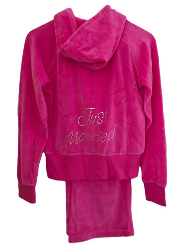 Pink just married velour - married,