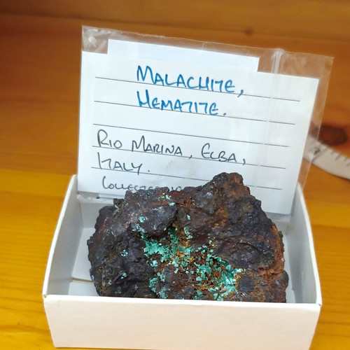 Malachite hematite - malachite,,