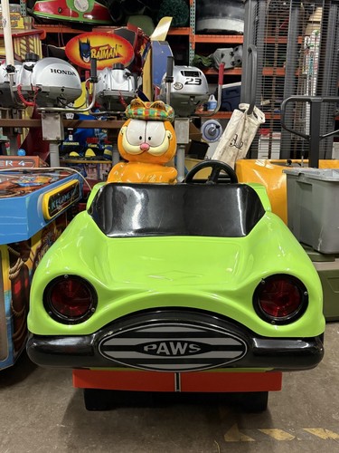 Garfield kiddie ride - kiddie,