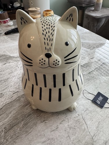 Cat cookie jar biscuit barrel - jar,