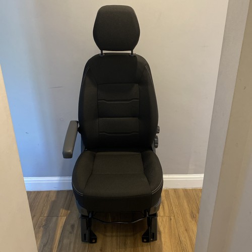 New single passenger seat - passenger’s,