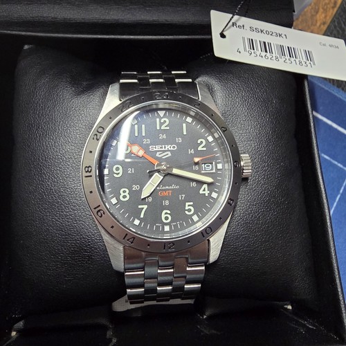 Seiko sports field - seiko, 5