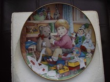 1984 CAROL LAWSON PORCELAIN