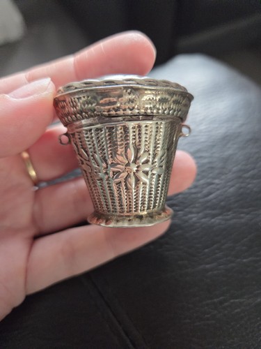 Dutch peppermint box - dutch,