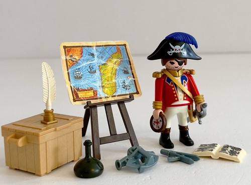 Playmobil pirate ship captain - pirate,