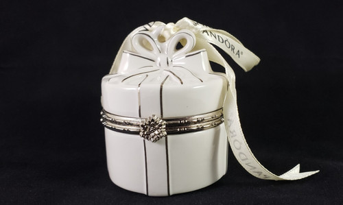 Pandora jared 2018 porcelain - pandora, jared's