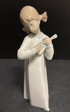 Lladro #4871 Girl with Guitar
