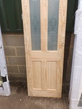 GLAZED OBSCURE INTERNAL PINE DOOR. 27X78 