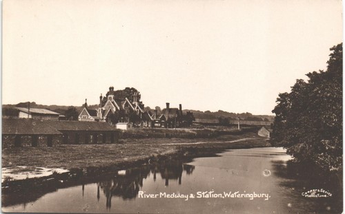 Wateringbury near west - near,