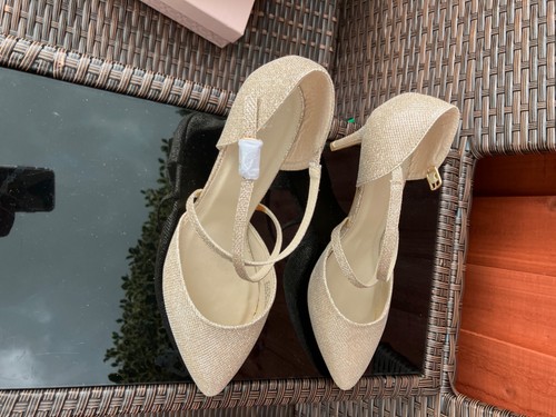 Glitzy light gold - glitzy,