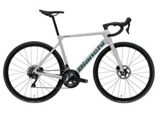 Bianchi Sprint Carbon Road Bike Shimano 105 Groupset 57cm Stunning Carbon Bike