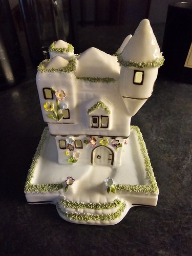 Coalport cottage tyrolean - cottage,