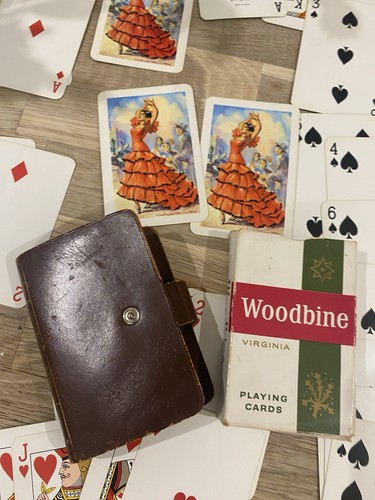 Woodbine playing cards case - cards,