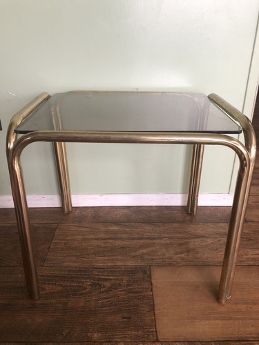 Vintage gold tone - metal, side