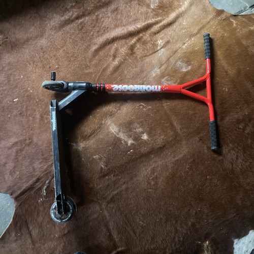 Mongoose scooter red - mongoose,