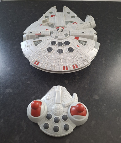 Star wars millennium falcon - star,