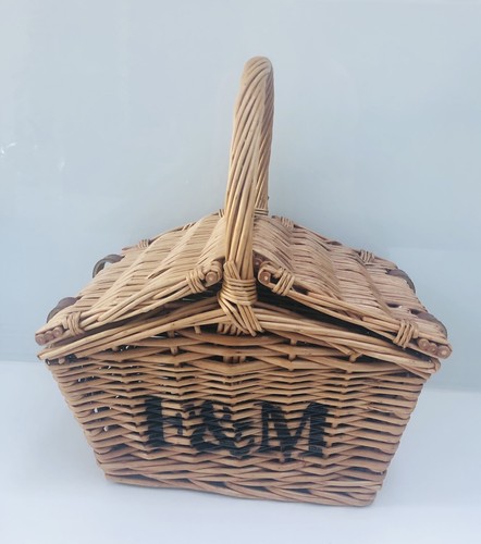 Fortnum and mason - f&m,