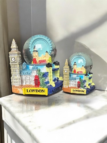 London souvenirs snow - london,