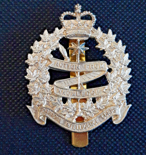 Cap badge canadian - cap,