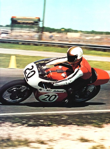 Mike hailwood bsa 750 rocket - hailwood,