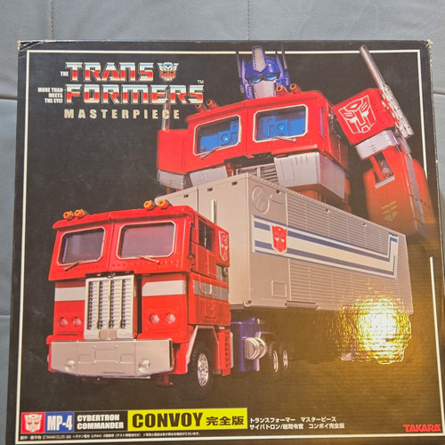 Takara transformers - takara,