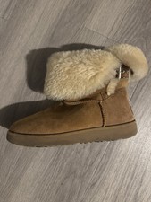 ⭐ UGG CLASSIC MINI CHALET