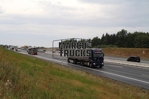 Truck photo mercedes benz - truck,