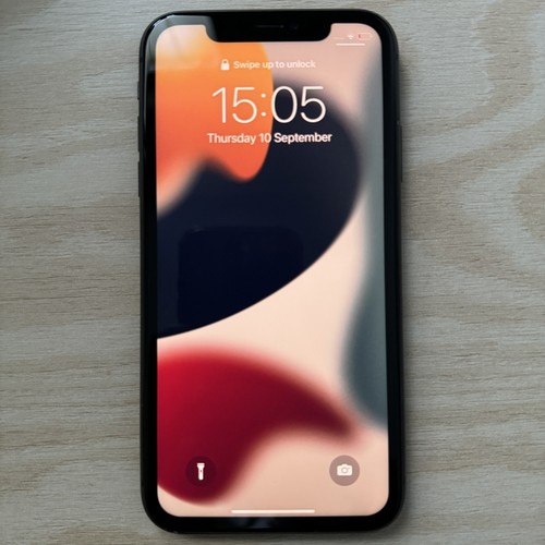 Apple iphone 64gb black - 11,