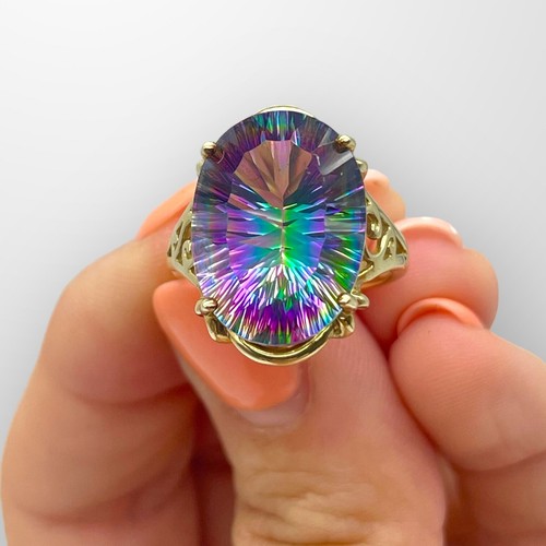 Gold ring mystic topaz 9carat - ring,