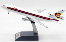 INFLIGHT 200. DOUGLAS