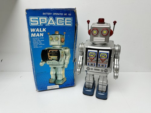 Vintage tinplate robot space - robot,