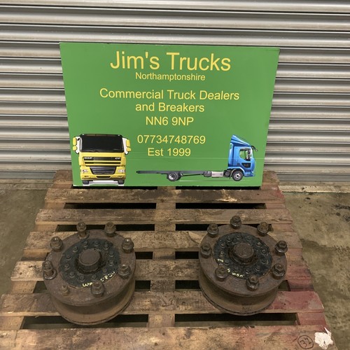 Daf stud front hubs and - 8,