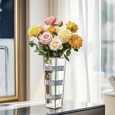 Elegant Crystal Vase Firm