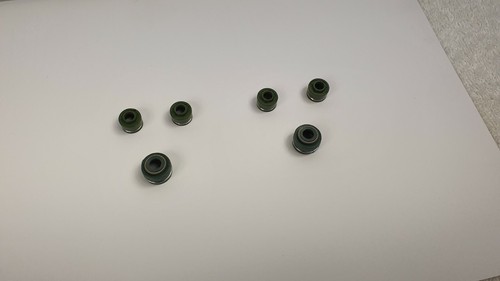 Valve stem seals - valve, honda