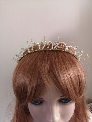 Gold coloured beaded tiara - gold,