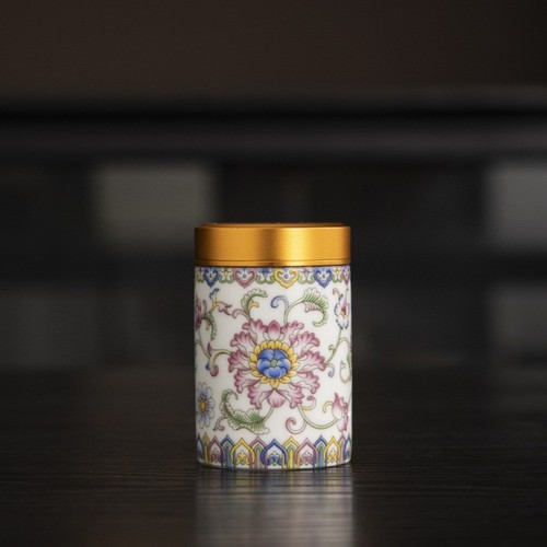Empty tea tin - 1,