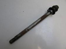 Yamaha XV125 Front Wheel Spindle & Spacers, Virago, 1997 - 1999 J30