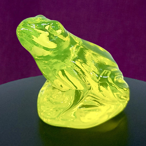 Uranium yellow glass frog - uranium,