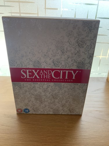 Sex the city essential - &,