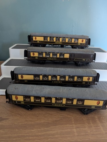 Triang pullman coaches set - pullman,