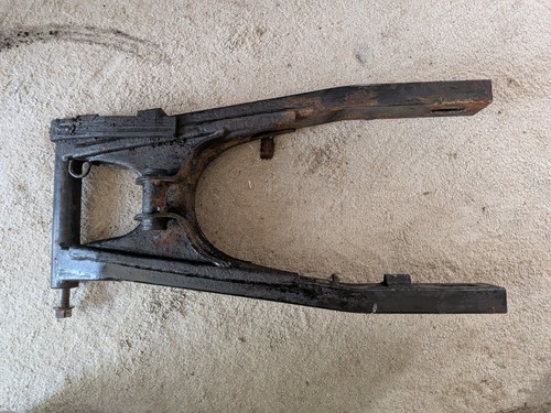 Kawasaki gpz500s rear swingarm - gpz500s,