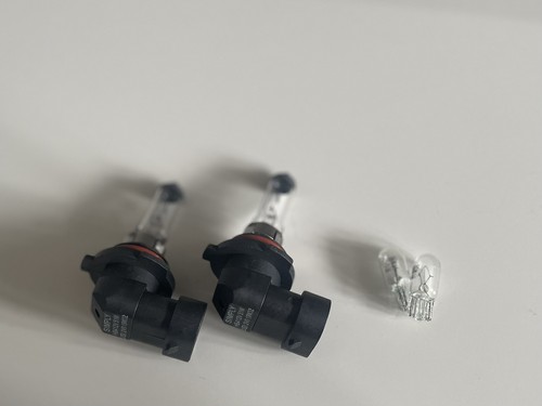 Hb4 501 bulb fits - 4,