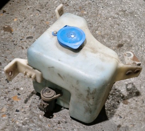 Rover 400 windscreen - rover,
